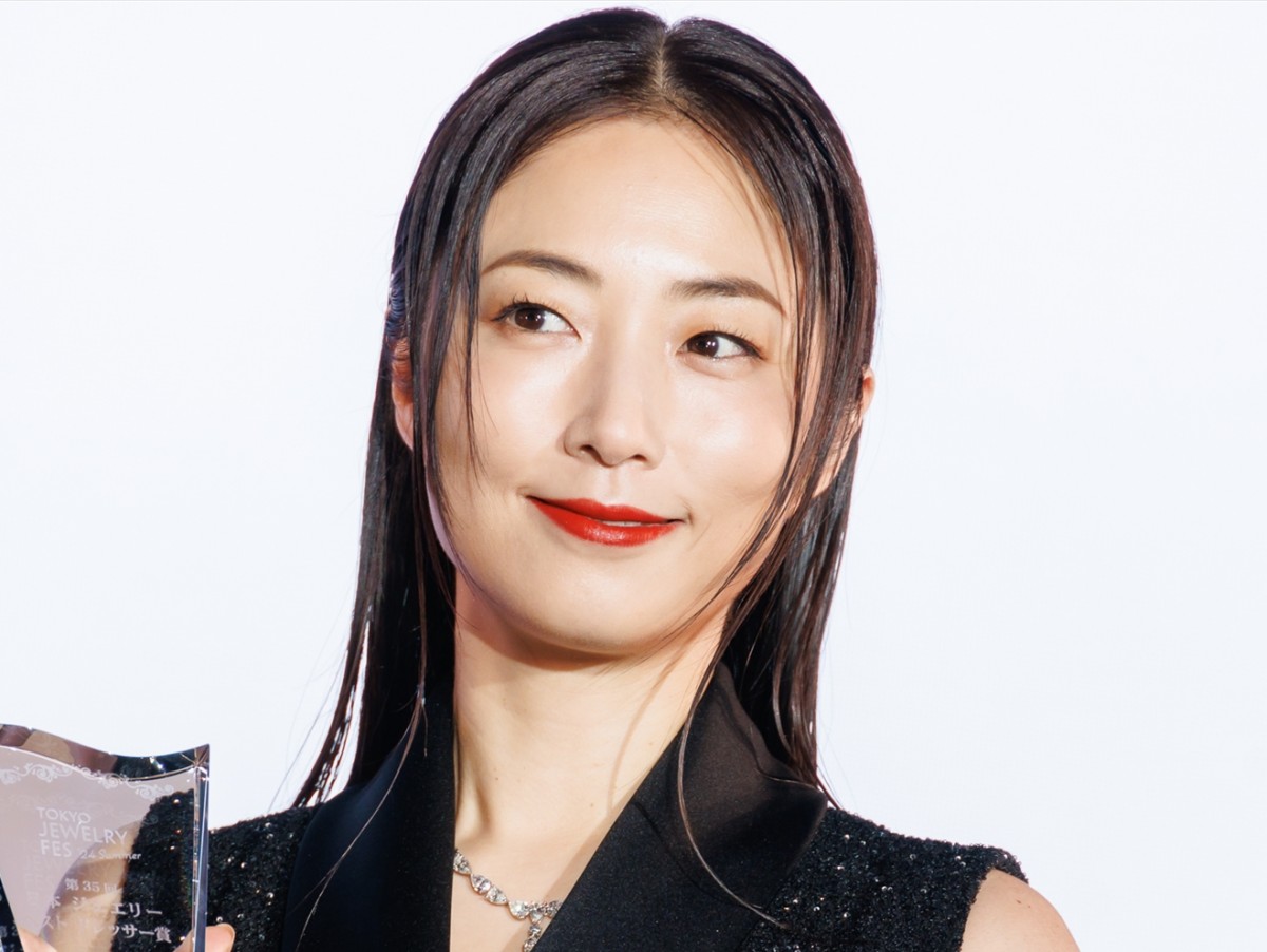 月9『ラストクリスマス』スタートから20周年　のちの人気俳優、“美容のカリスマ”も出演していた！