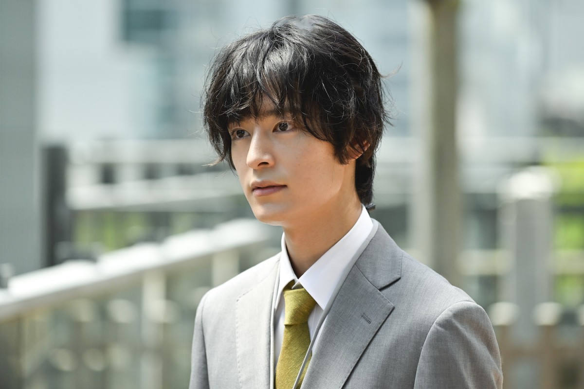 『無能の鷹』初回　無能社員“鷹野”菜々緒、ITコンサル企業に入社できた理由にネット爆笑「ある意味凄っ」