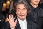 役所広司、映画『八犬伝』ジャパンプレミアイベントに登場