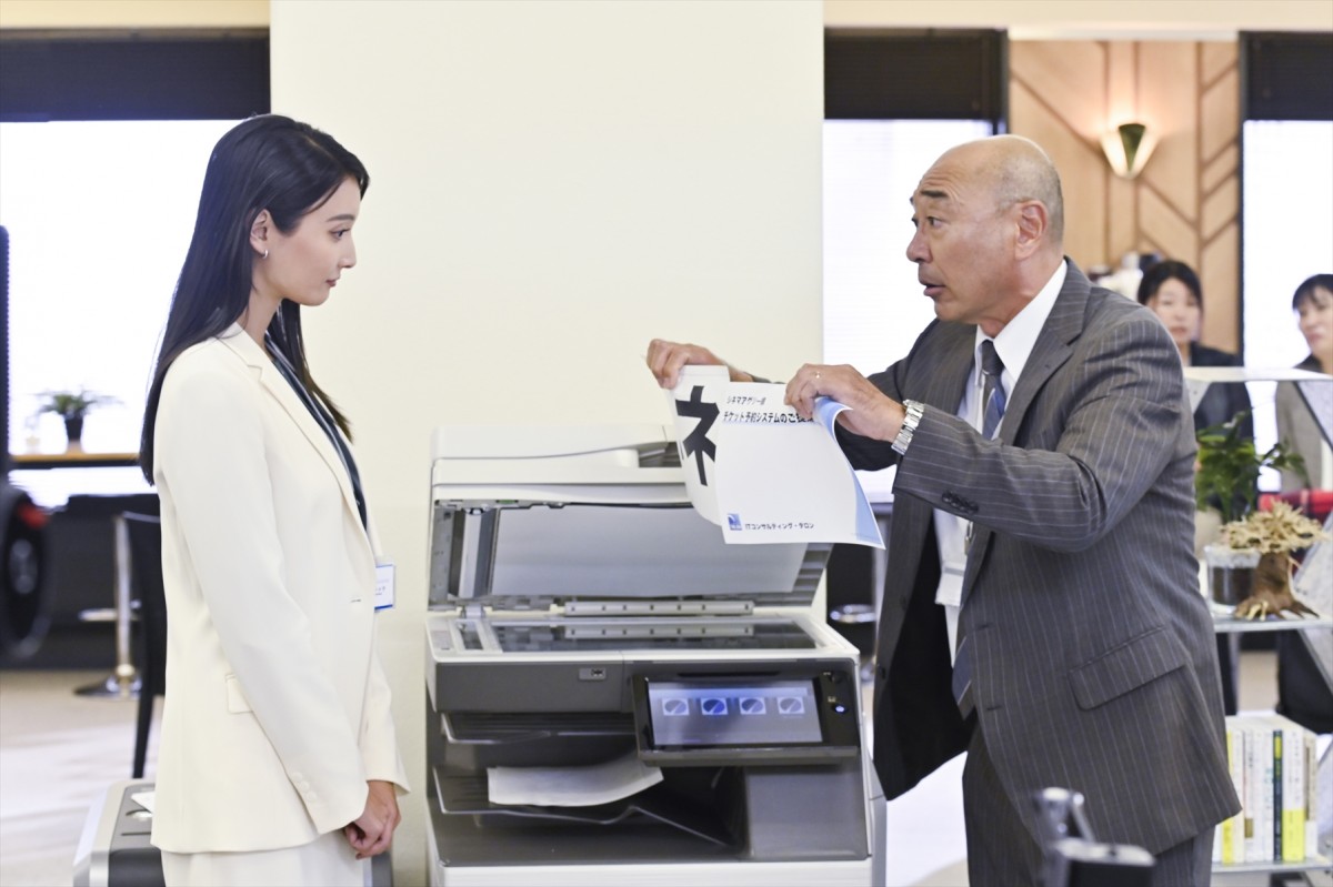 【今夜スタート！】菜々緒主演『無能の鷹』、超有能そうな見た目で衝撃的に無能な新ヒロイン爆誕！