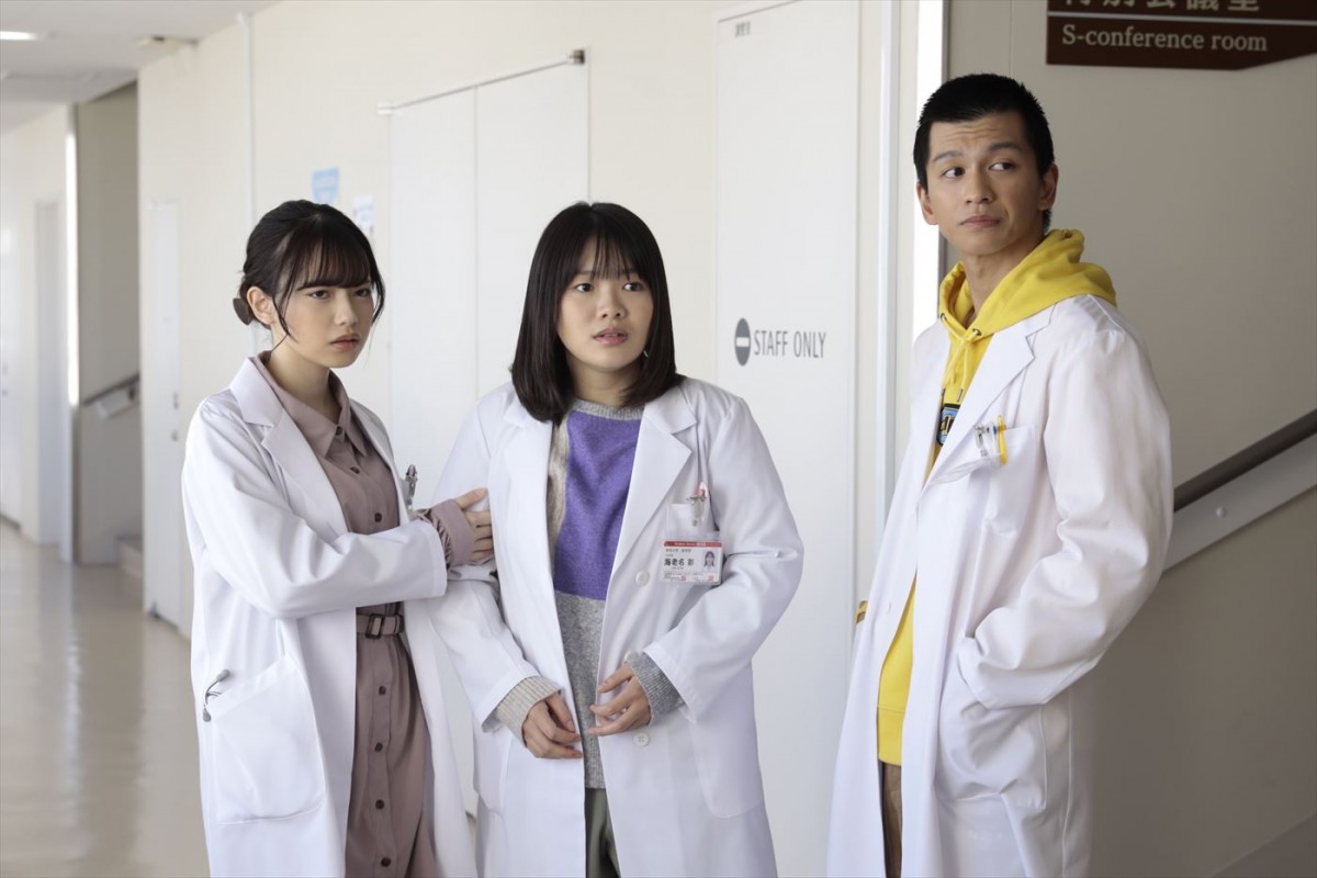 富田望生、『ドクターY』で“海老名”遠藤憲一の娘役！　ビートたけしや伊野尾慧ら集結の『ドクターX』SPも12.6放送
