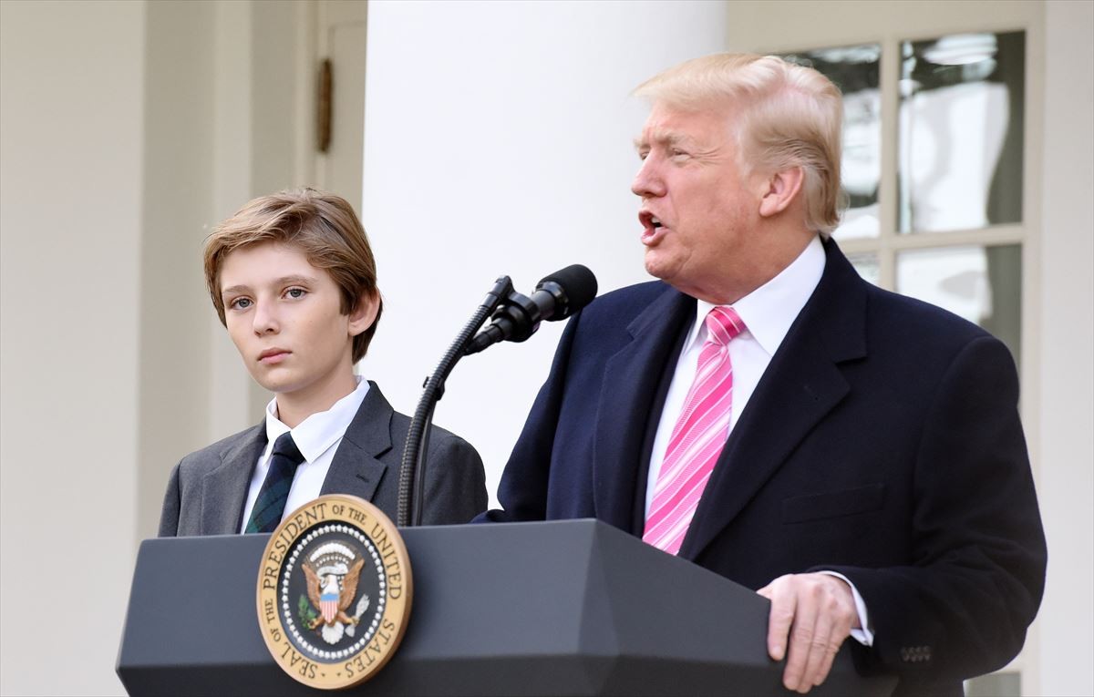 トランプ次期大統領のイケメン息子、身長2メートル超えに成長！　投票した政党は？