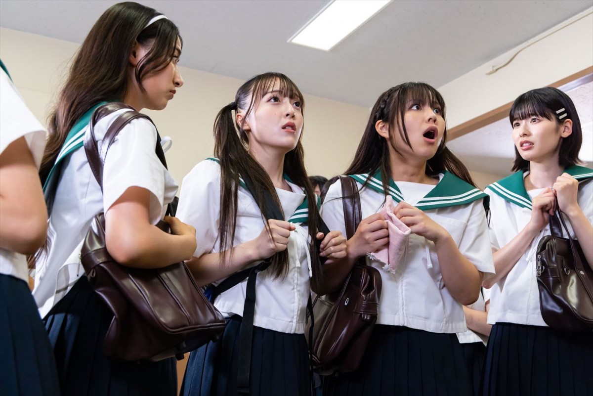 『ラブライブ！』実写ドラマ、映像初解禁！　渡邉美穂、冨田菜々風らの場面写真も