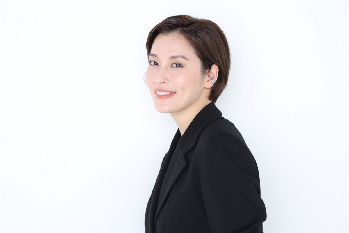元宝塚月組トップスター・月城かなと、初コンサートは「退団して変わっていく過程を楽しんでもらう場に」