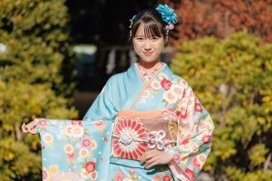 大角ゆき、「オスカープロモーション2025年新春晴れ着撮影会」にて