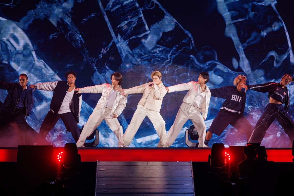 Number_i、約30万人を動員したツアー完走！　岸優太「記憶と記録に残る公演にできたら」と贈るクリスマス公演レポート