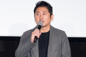 齊藤勇起監督、映画『罪と悪』完成披露舞台挨拶に登場