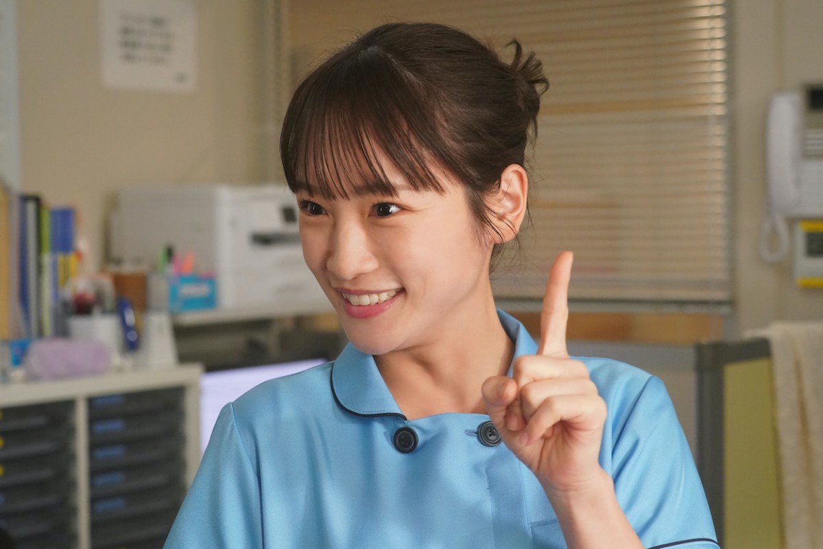 川栄李奈、想定外の秘密を抱えた看護助手を熱演『となりのナースエイド』スタート