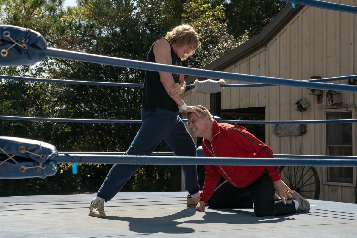 ザック・エフロン主演でプロレス界の伝説“鉄の爪”フォン・エリック一家の実話を映画化！　A24最新作『アイアンクロー』予告解禁