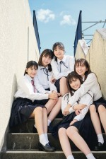 乃木坂46 5期生写真集『あの頃、乃木坂にいた』楽天限定版裏表紙