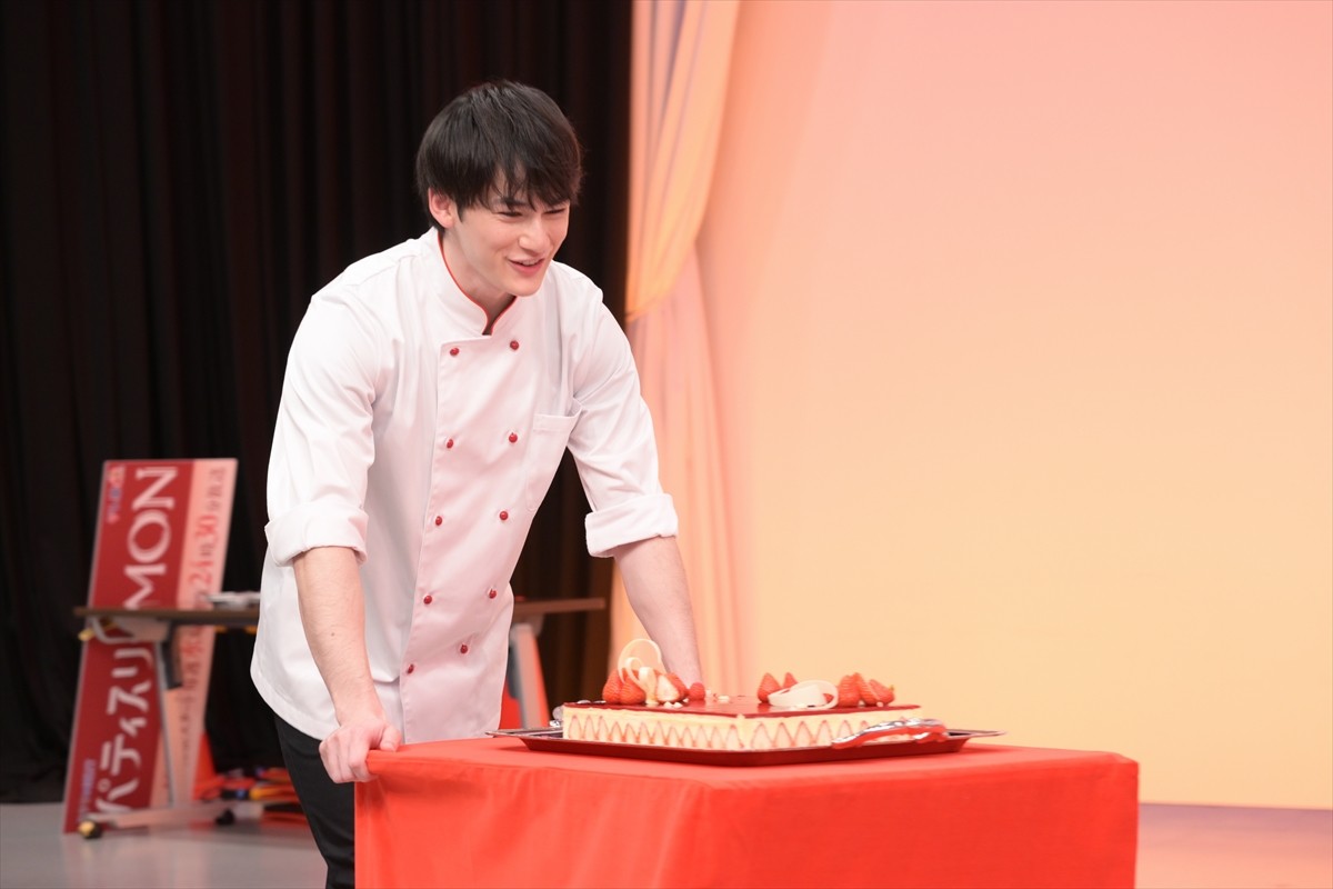 畑芽育、バレンタインデーのほろ苦い思い出を明かす「違う人が違う人に渡して」