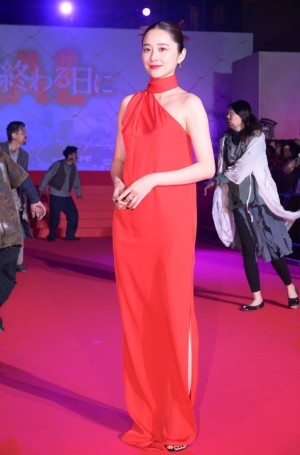 堀田真由、『劇場版きみセカ』ゴーレムアライバルイベント＆完成披露舞台挨拶に登場