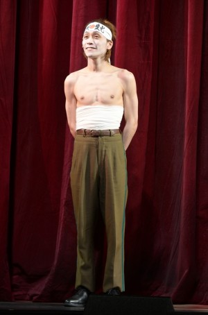 平間壮一、舞台『テラヤマキャバレー』舞台挨拶に登場