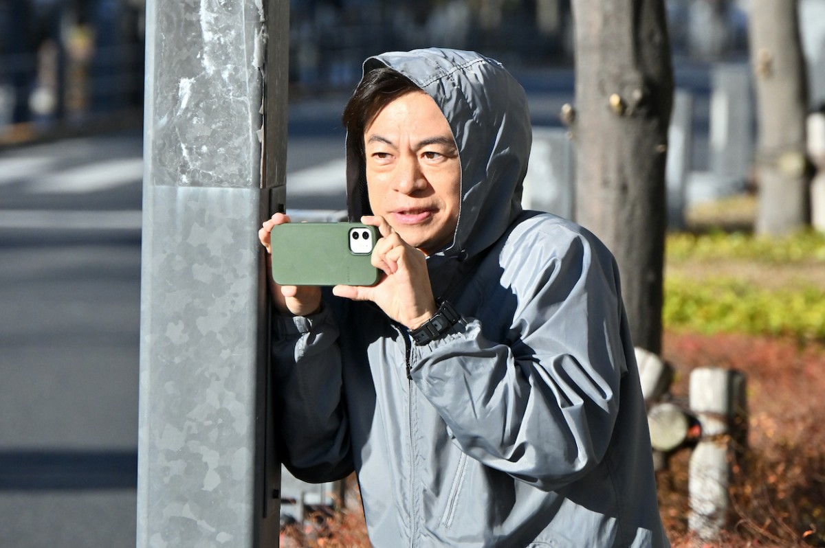 『不適切にもほどがある！』第5話　“市郎”阿部サダヲ、“渚”仲里依紗の父と対面し“ある写真”を見せられる