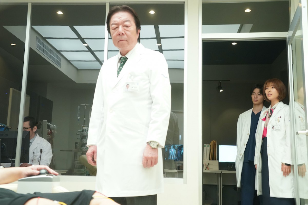 『となりのナースエイド』第5話　“澪”川栄李奈、“大河”高杉真宙をこっそり尾行　衝撃の光景を目にする