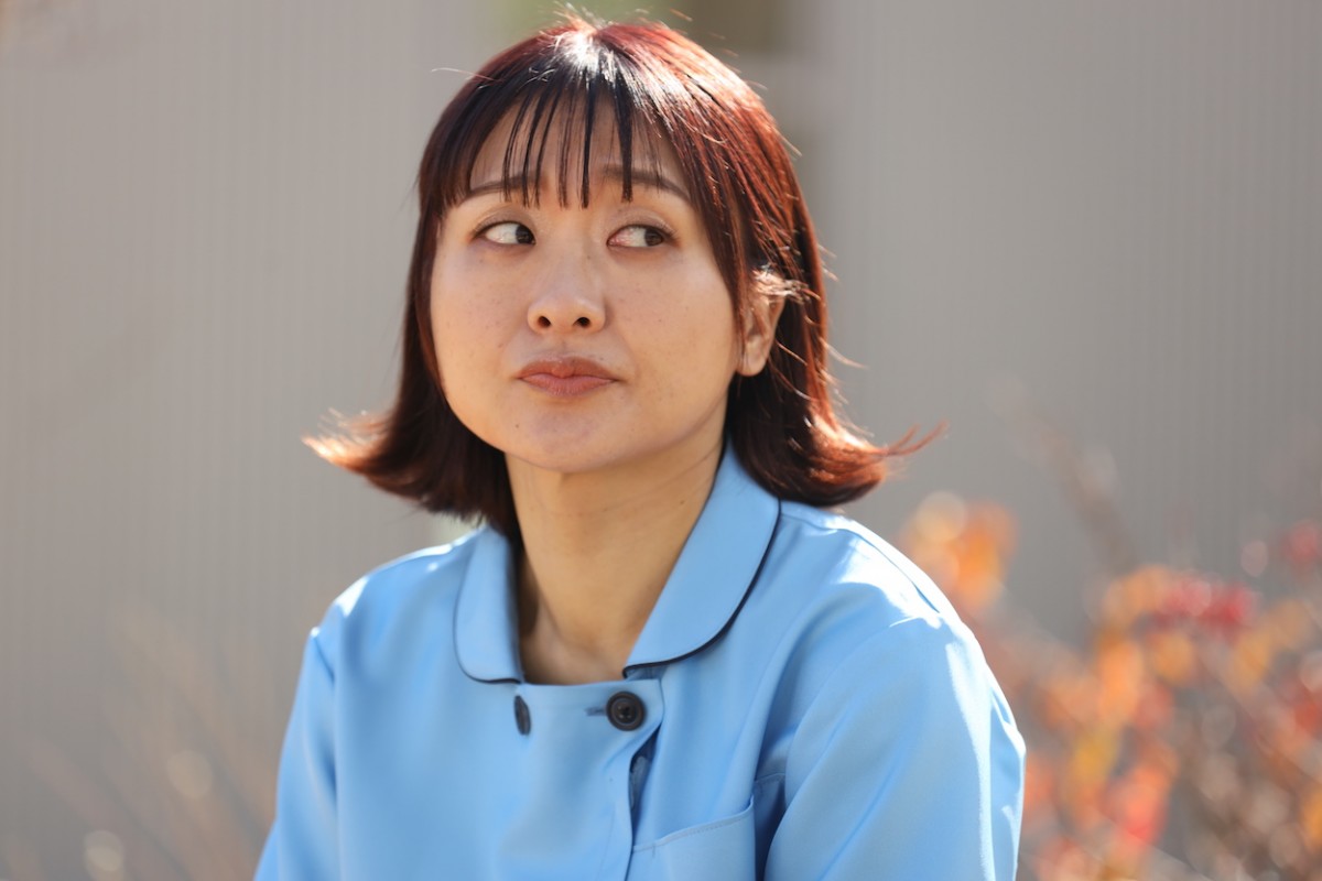 『となりのナースエイド』第7話　“澪”川栄李奈、自分を監視させた“黒幕”を自力で突き止めようとする