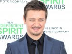ジェレミー・レナー、ロバート・ダウニー・Jr.と入院中にビデオ通話で励まされた