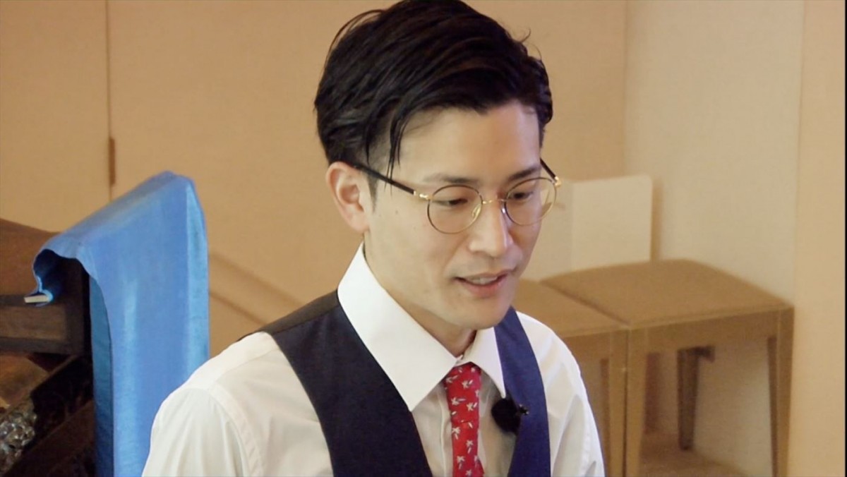 別れから14年、初恋の相手と運命の再会を果たし結婚！　あすの『新婚さん』