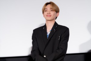 宮世琉弥、映画『恋わずらいのエリー』前夜祭イベントに登場