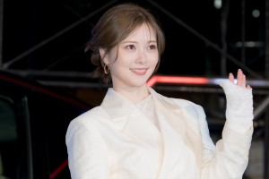 白石麻衣、東京都×日産 フォーミュラE開催前特別イベントに登場