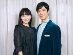 （左から）麻生久美子、堺雅人