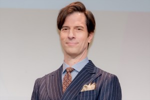 パトリック・ハーラン、『Live News イット！』記者発表会に登場