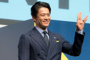 小栗旬、「Vポイント」サービス開始記念イベントに登場