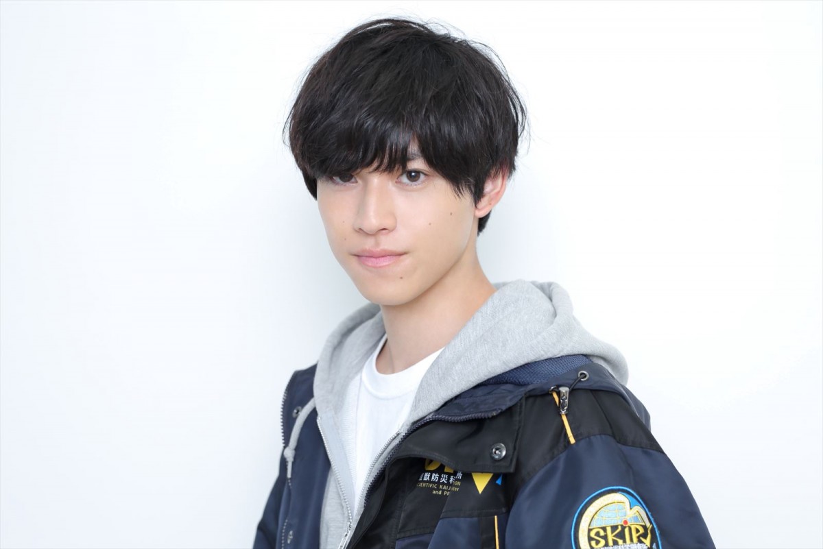 戸塚有輝、『ウルトラマンアーク』主演に抜てき！　新ヒーローとしての思い語る
