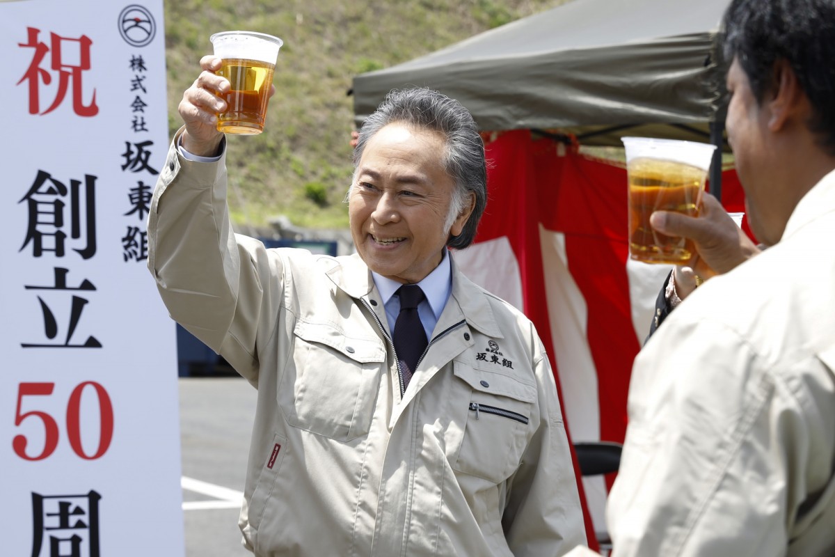 『Believe』第7話　“狩山”木村拓哉、真相を聞き出すため“磯田”小日向文世が指定した密会場所へ