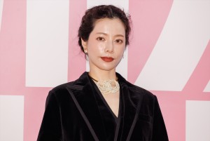 桜井ユキ、「ミスディオール展覧会　ある女性の物語」に登場