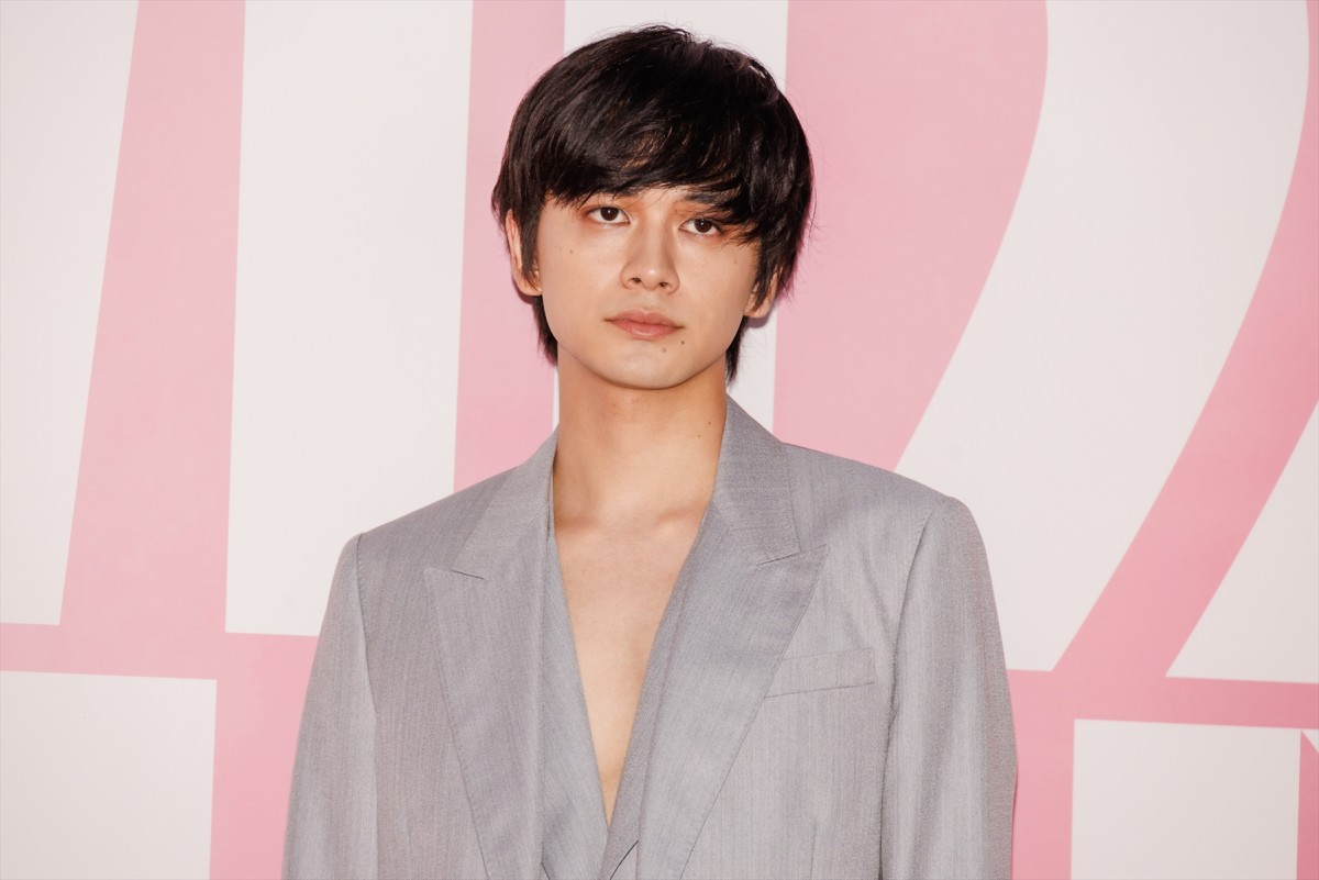 山下智久、BLACK PINK・ジス、ナタリー・ポートマンら豪華ゲストが集結「ミス ディオール 展覧会 ある女性の物語」