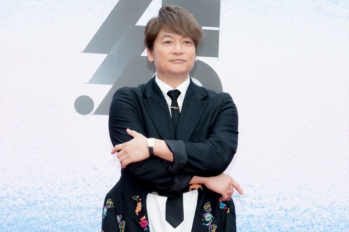 戸田恵梨香、美しいブラックドレスでイベント登場　大切にしている“絆”を明かす「やっぱり家族の絆」