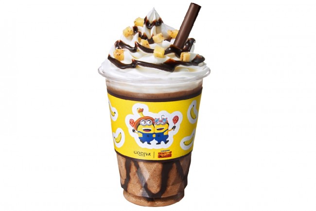 「ゴディバ」×ミニオンがコラボ！　バナナ味のドリンクや“アイス＆保冷バッグのセット”発売へ