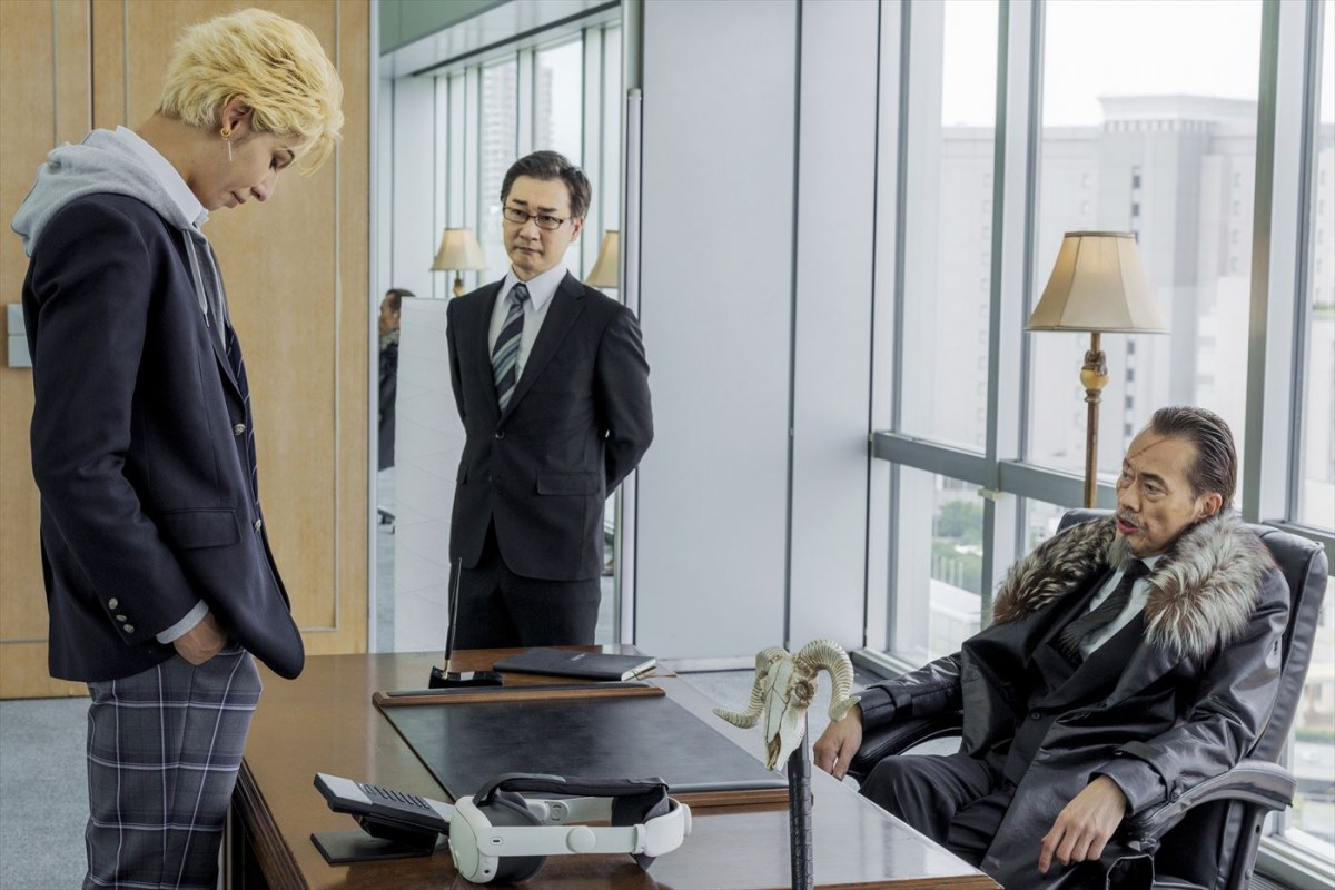Snow Man・ラウールが21歳に！　主演映画『赤羽骨子のボディガード』、劇場用幕間映像第3弾＆場面写真5点解禁