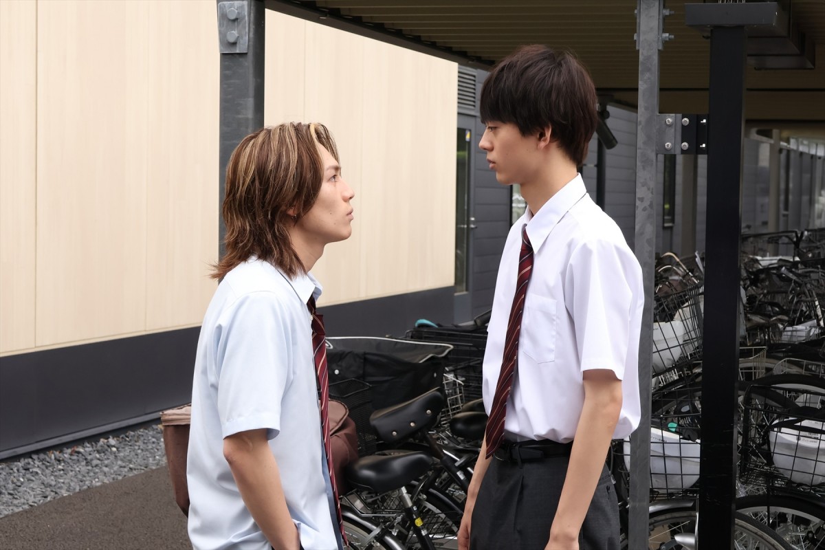 『ビリオン×スクール』第2話　“加賀美”山田涼介、3年0組でいじめに関するアンケートを実施する