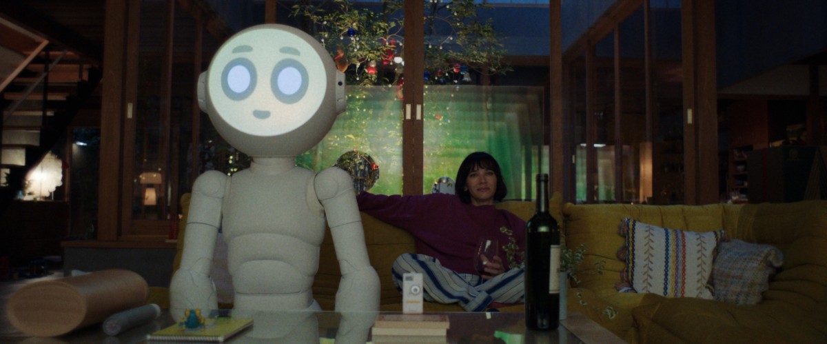 A24×Apple TV＋ドラマ『サニー』配信開始　ラシダ・ジョーンズと西島秀俊が夫婦役で共演するミステリースリラー