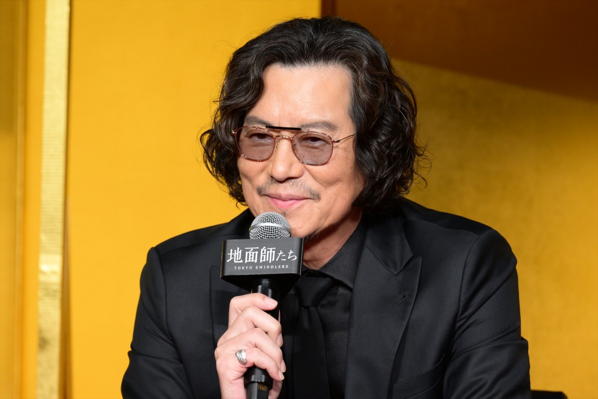 綾野剛、「100億円の使い道は？」の問いに俳優らしい答え