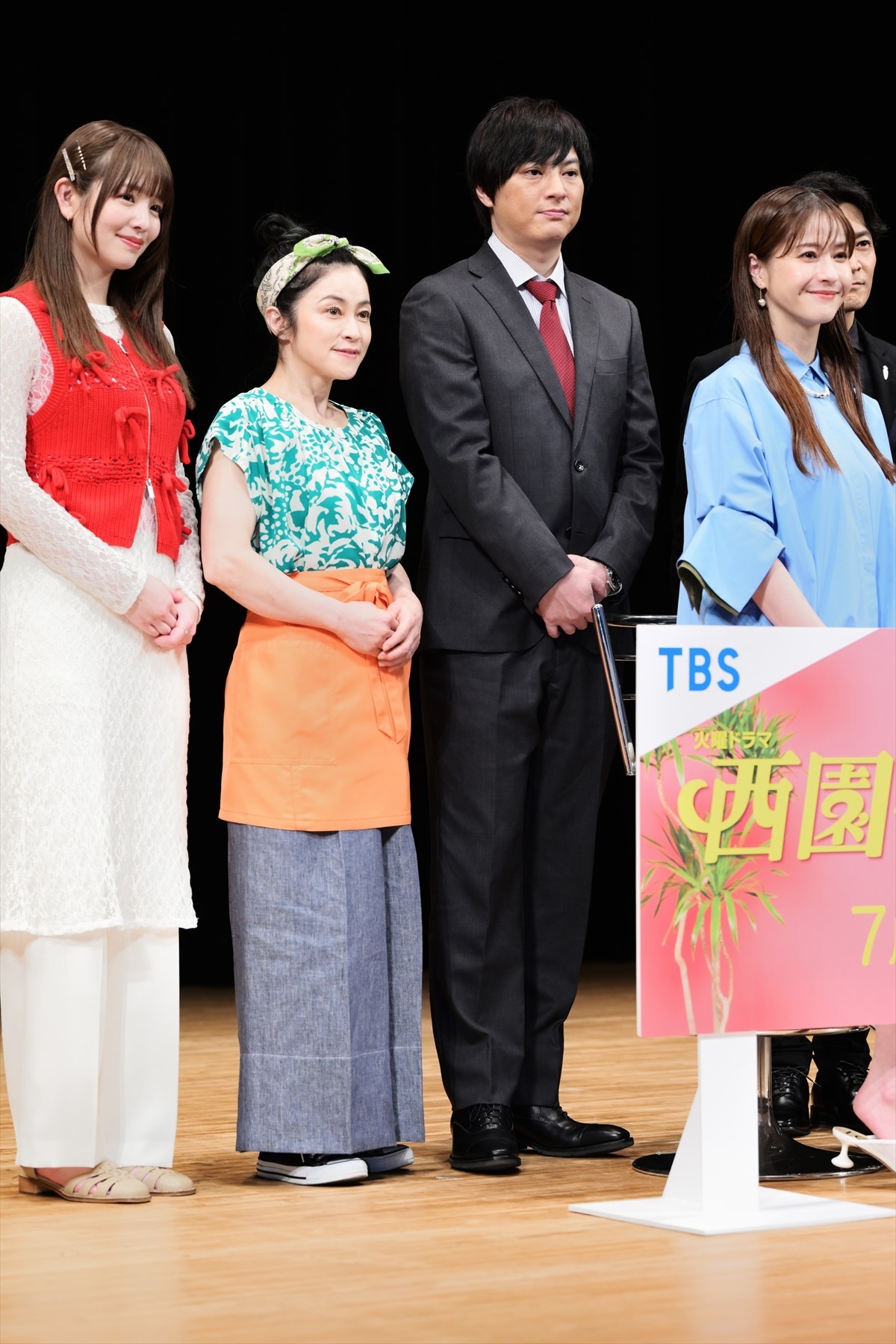SixTONES・松村北斗、娘役・倉田瑛茉にメロメロ　松本若菜の言葉も耳に入らず？