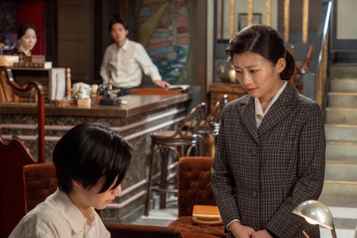 『虎に翼』“多岐川”滝藤賢一の奇行再び　視聴者ツッコミ続々「相変わらず良い身体」