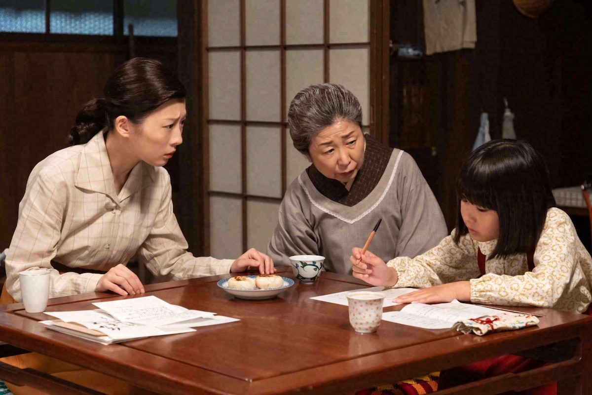 来週の『虎に翼』“寅子”伊藤沙莉、“涼子”桜井ユキ＆“玉”羽瀬川なぎと再会　2人の抱える“事情”を知る