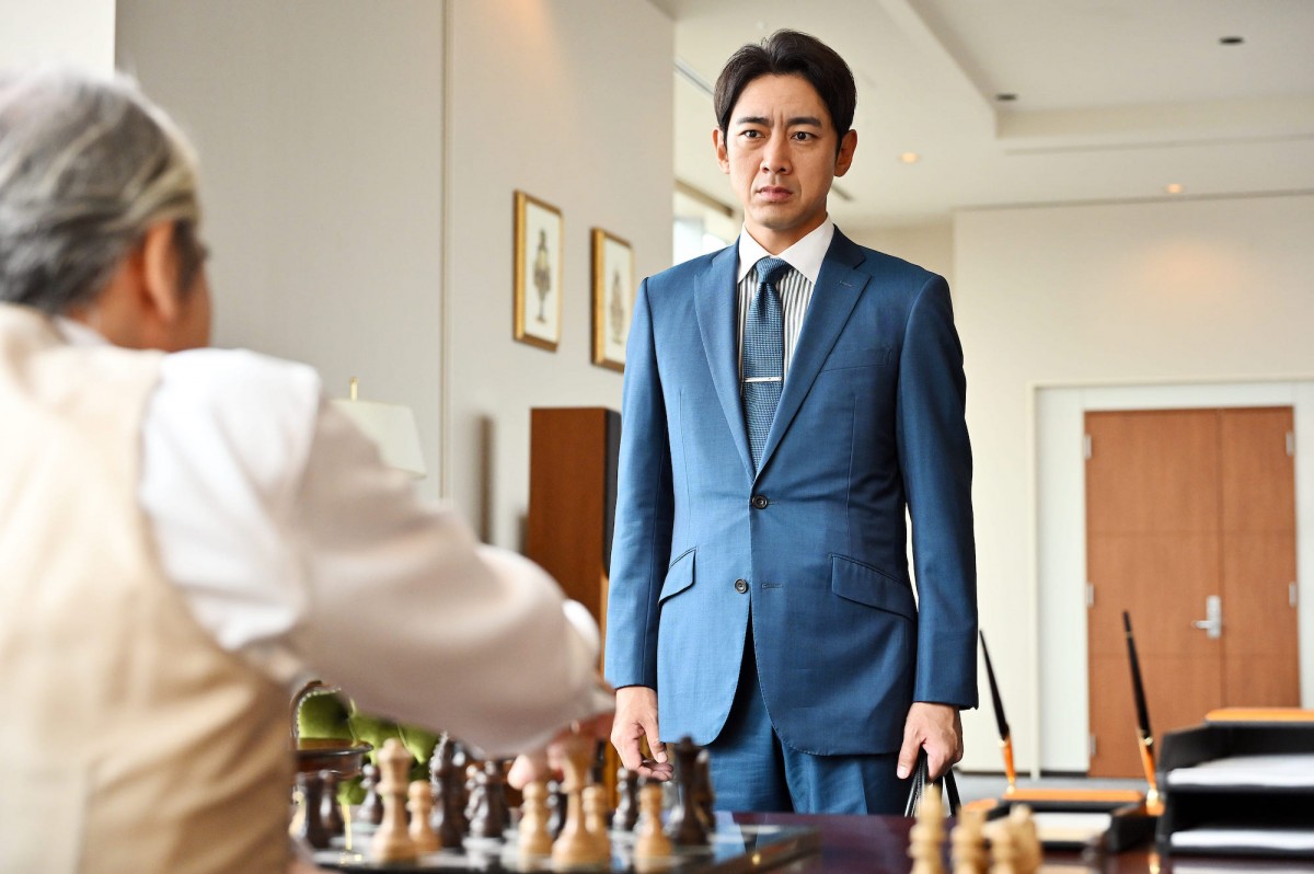 『ブラックペアン シーズン2』第4話　“天城”二宮和也の前に医療訴訟で有名な弁護士が立ちはだかる