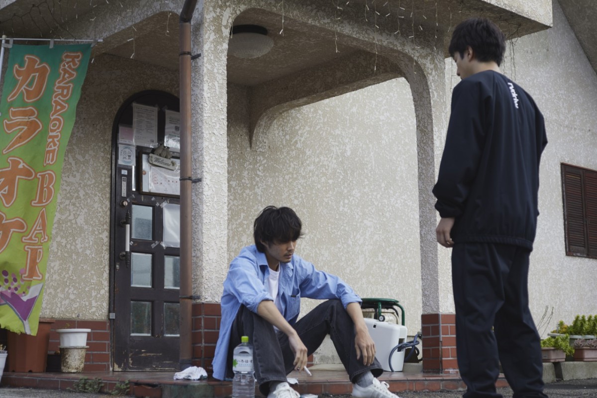 磯村勇斗が理不尽な世界で必死に生きた若者を熱演！　映画『若き見知らぬ者たち』予告編＆場面写真7点解禁