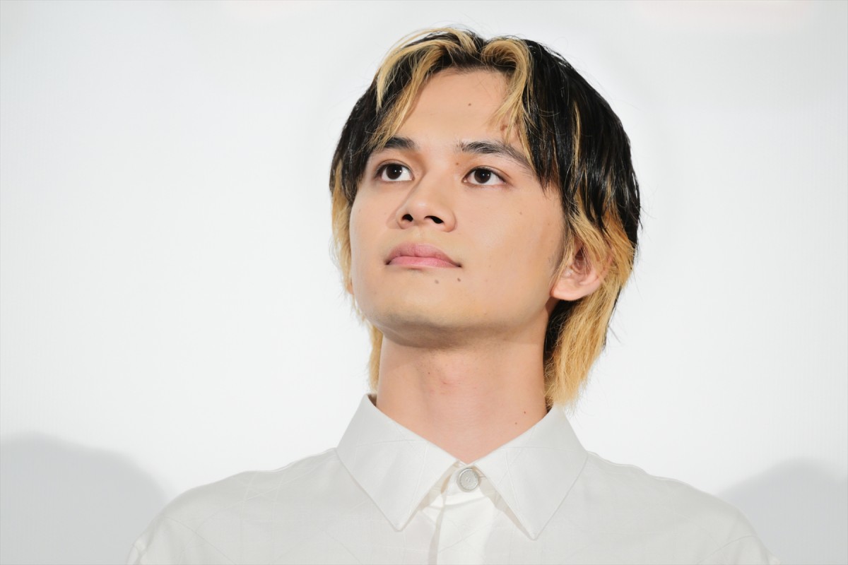 北村匠海、今年の夏は「滝汗」にハマり中！「気持ちいいんですよね」