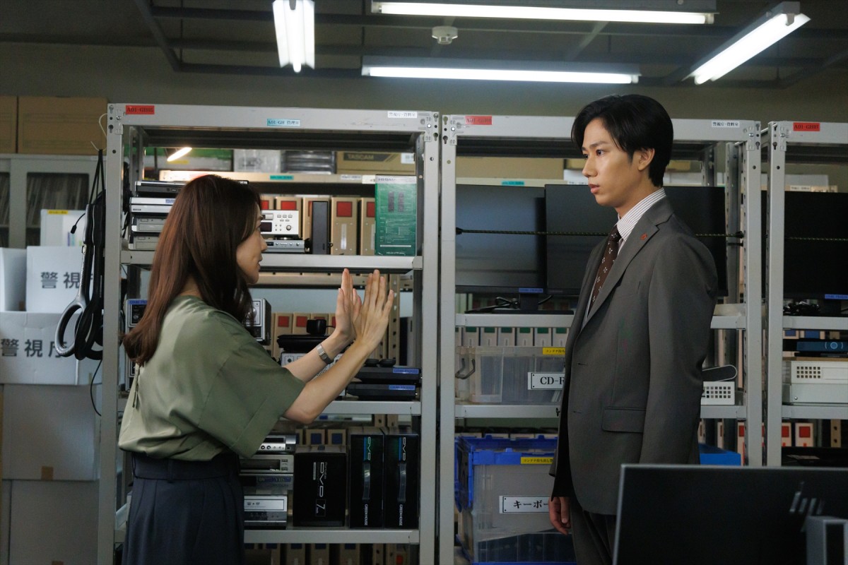 『GO HOME』第5話　“桜”小芝風花の部屋を“母”鈴木杏樹が訪問　桜の過去が明らかに