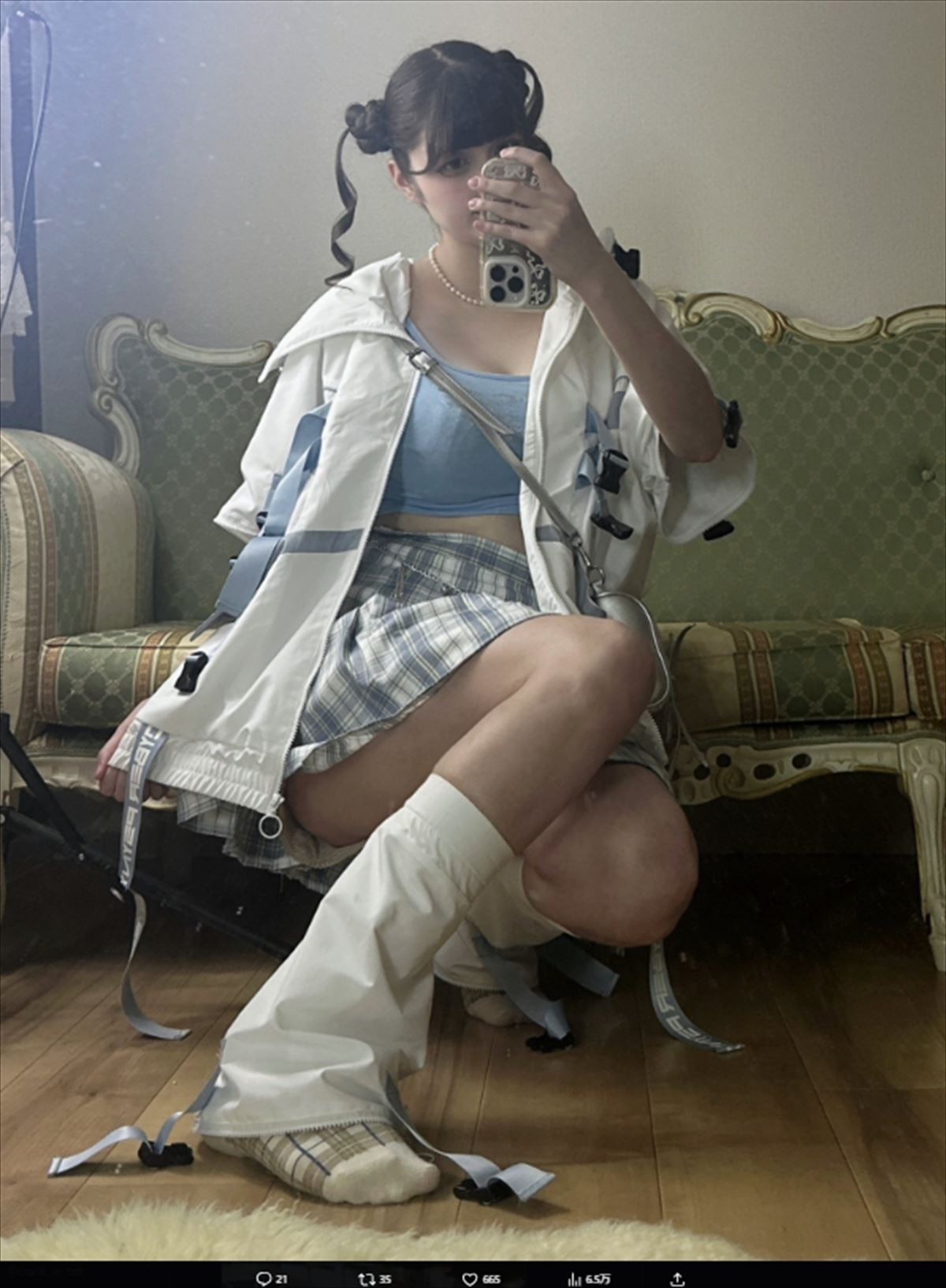 身長182cm美人モデル、“身長差が凄い”2ショットに衝撃「スタイル良すぎ」「肩から脚生えてる」