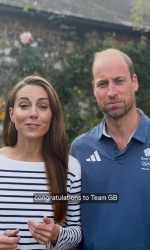 キャサリン妃の指に見慣れないリング　ウィリアム皇太子が婚約前に贈ったリングか※「The Prince and Princess of Wales」インスタグラム