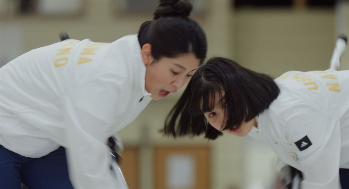 本田望結主演『カーリングの神様』、白熱するカーリングの試合のシーンを含む場面写真解禁