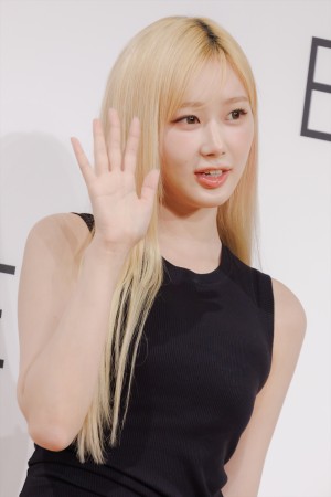 aespa・GISELLE、「EITHER＆ 日本初上陸記念・ブランドミューズ就任発表会」に登場