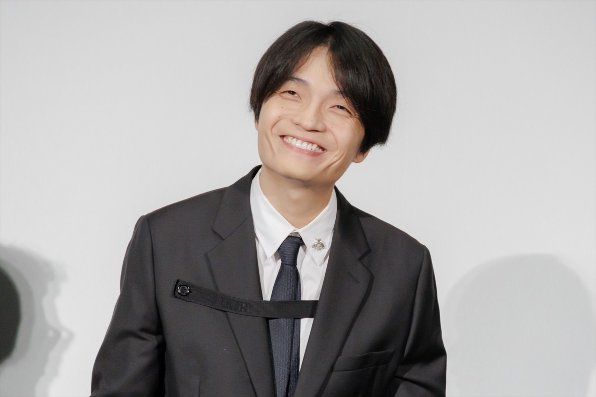 菅田将暉「ピーラーで剥いていたら親指をバッて」　撮影前日の緊張を実感