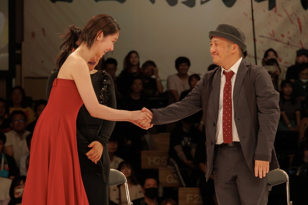 ゆりやんレトリィバァ、唐田えりか、ダンプ松本らが次々涙「ゆりやんすっごい頑張った」
